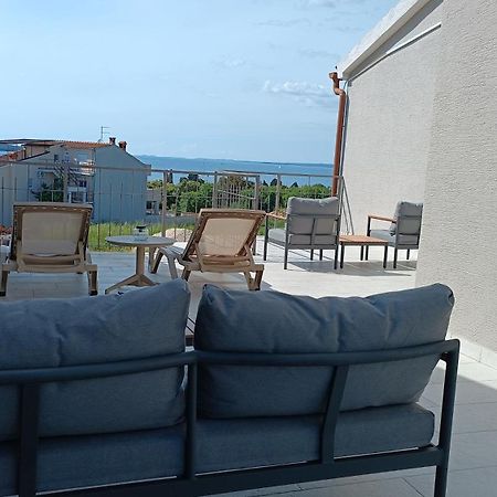Caramel Comforts With Sea View In Stinjan Only 300 Meters From The Beach Pula Extérieur photo