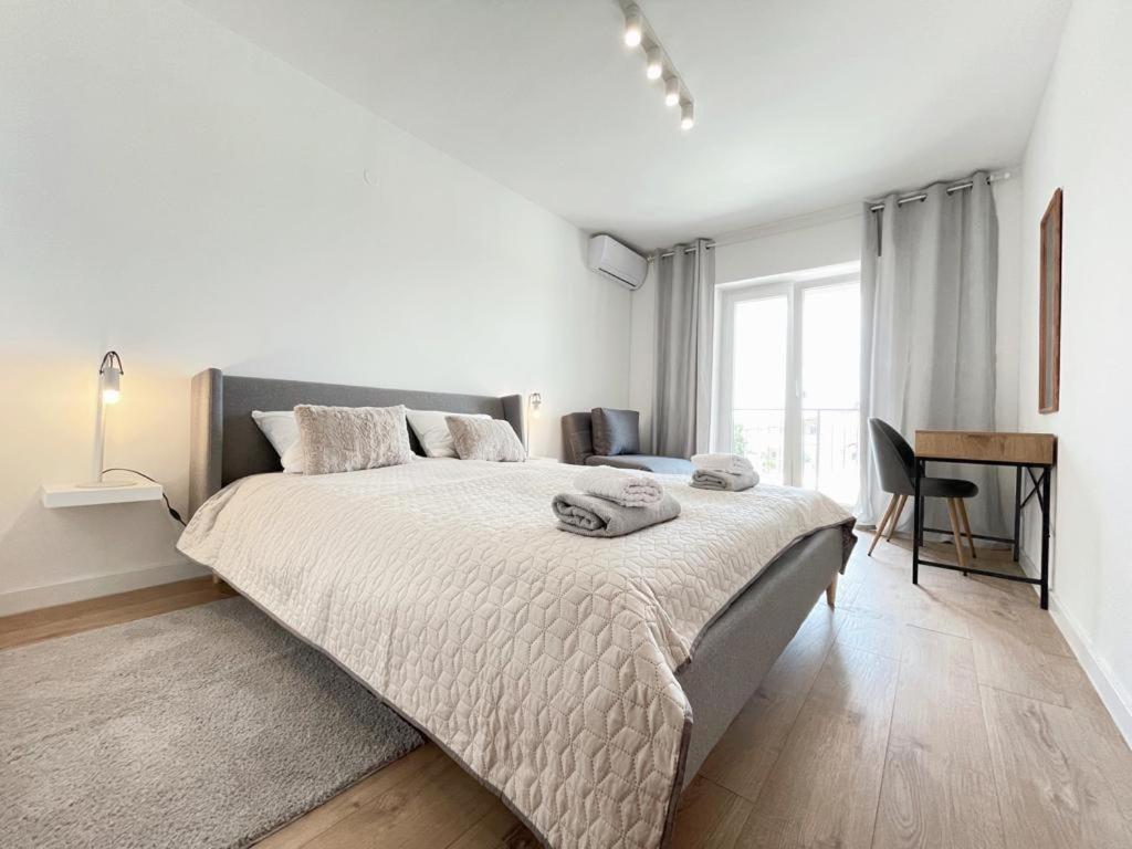 Caramel Comforts With Sea View In Stinjan Only 300 Meters From The Beach Pula Extérieur photo