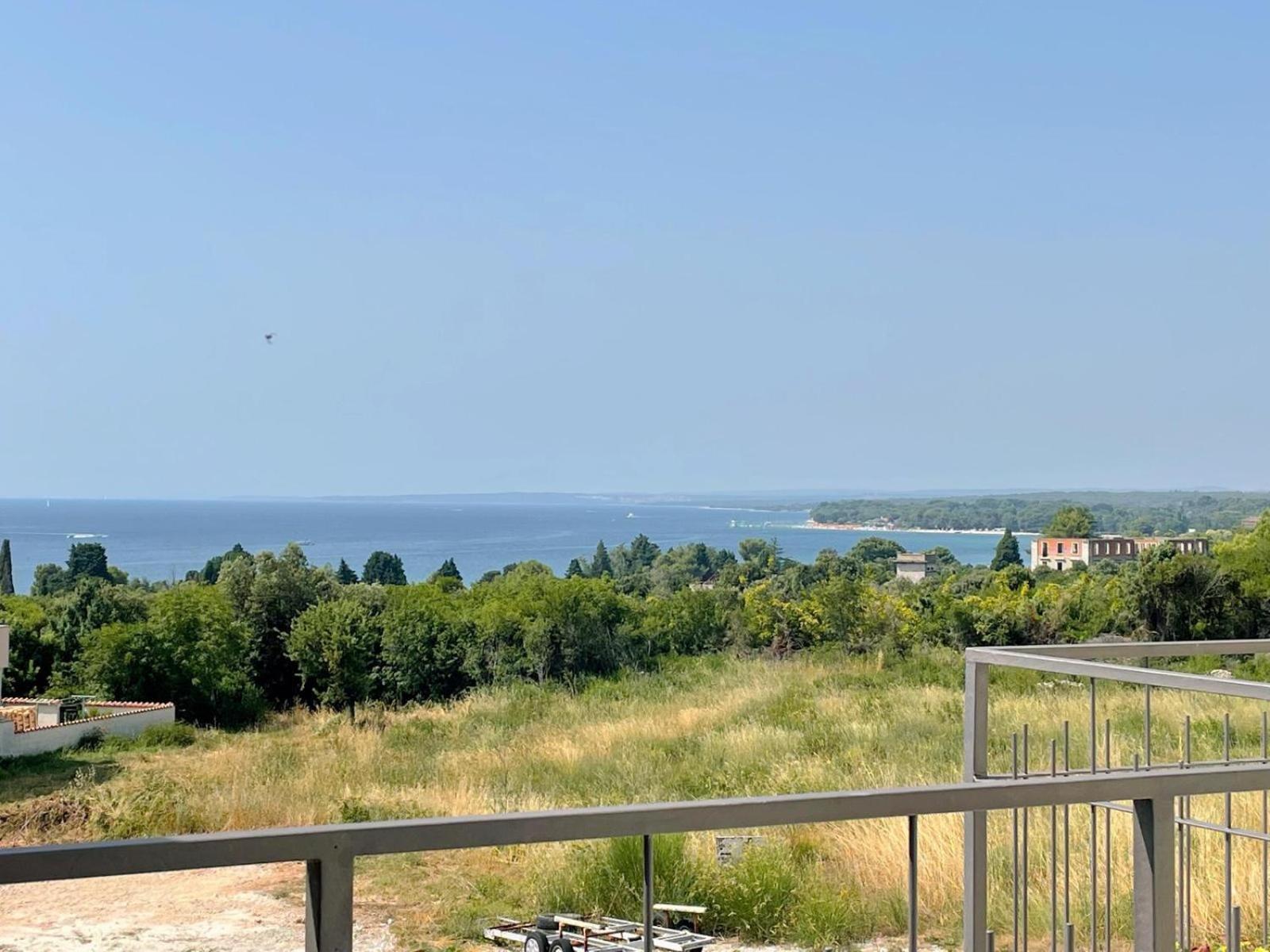 Caramel Comforts With Sea View In Stinjan Only 300 Meters From The Beach Pula Extérieur photo