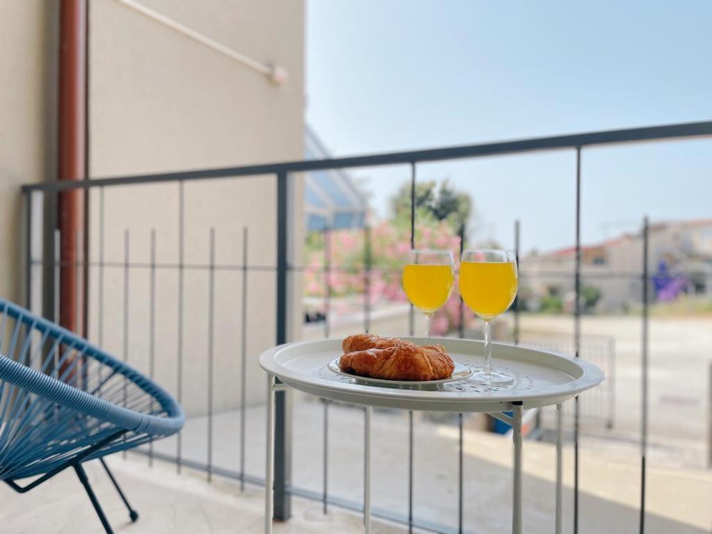 Caramel Comforts With Sea View In Stinjan Only 300 Meters From The Beach Pula Extérieur photo