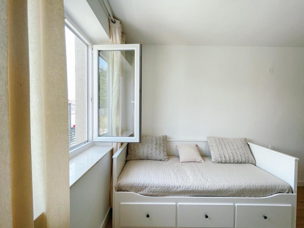 Caramel Comforts With Sea View In Stinjan Only 300 Meters From The Beach Pula Extérieur photo