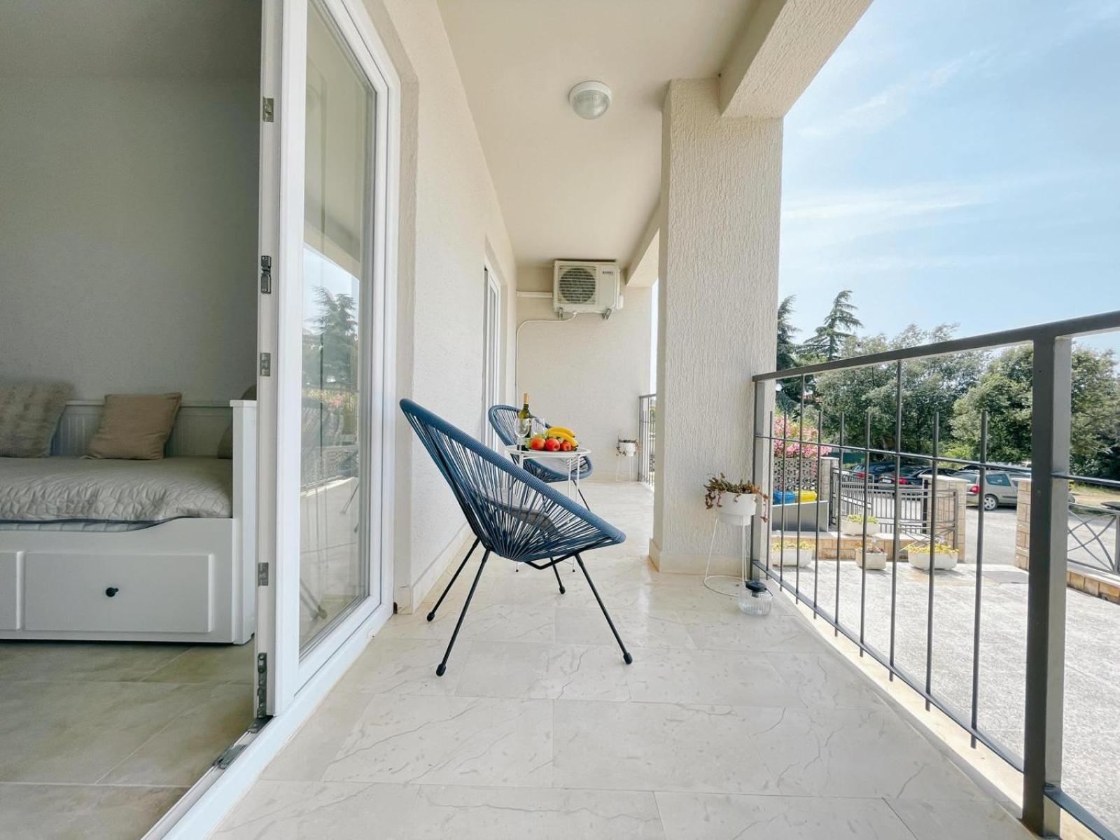 Caramel Comforts With Sea View In Stinjan Only 300 Meters From The Beach Pula Extérieur photo
